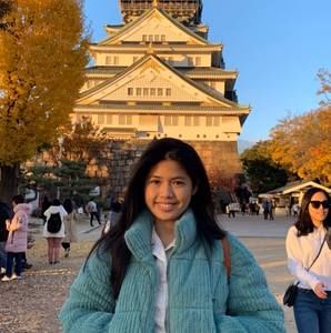 Meet your Posher, Olivia